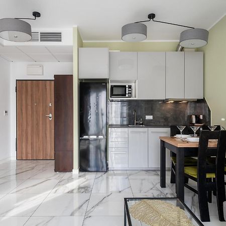 Prymasa Tysiaclecia 83A Separate Bedroom Free Garage By Perfect Apart 634 วอร์ซอ ภายนอก รูปภาพ