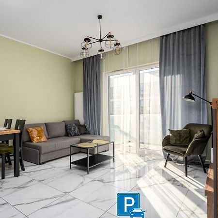 Prymasa Tysiaclecia 83A Separate Bedroom Free Garage By Perfect Apart 634 วอร์ซอ ภายนอก รูปภาพ
