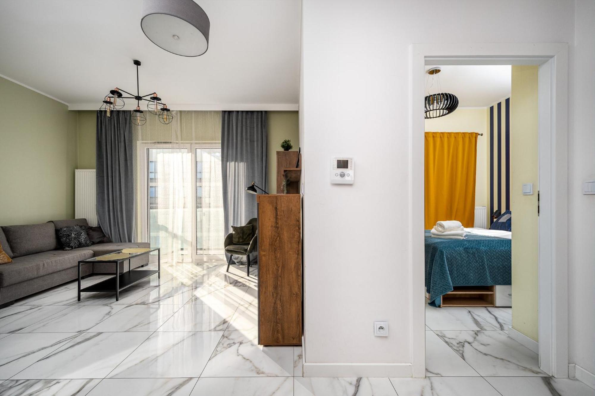 Prymasa Tysiaclecia 83A Separate Bedroom Free Garage By Perfect Apart 634 วอร์ซอ ภายนอก รูปภาพ