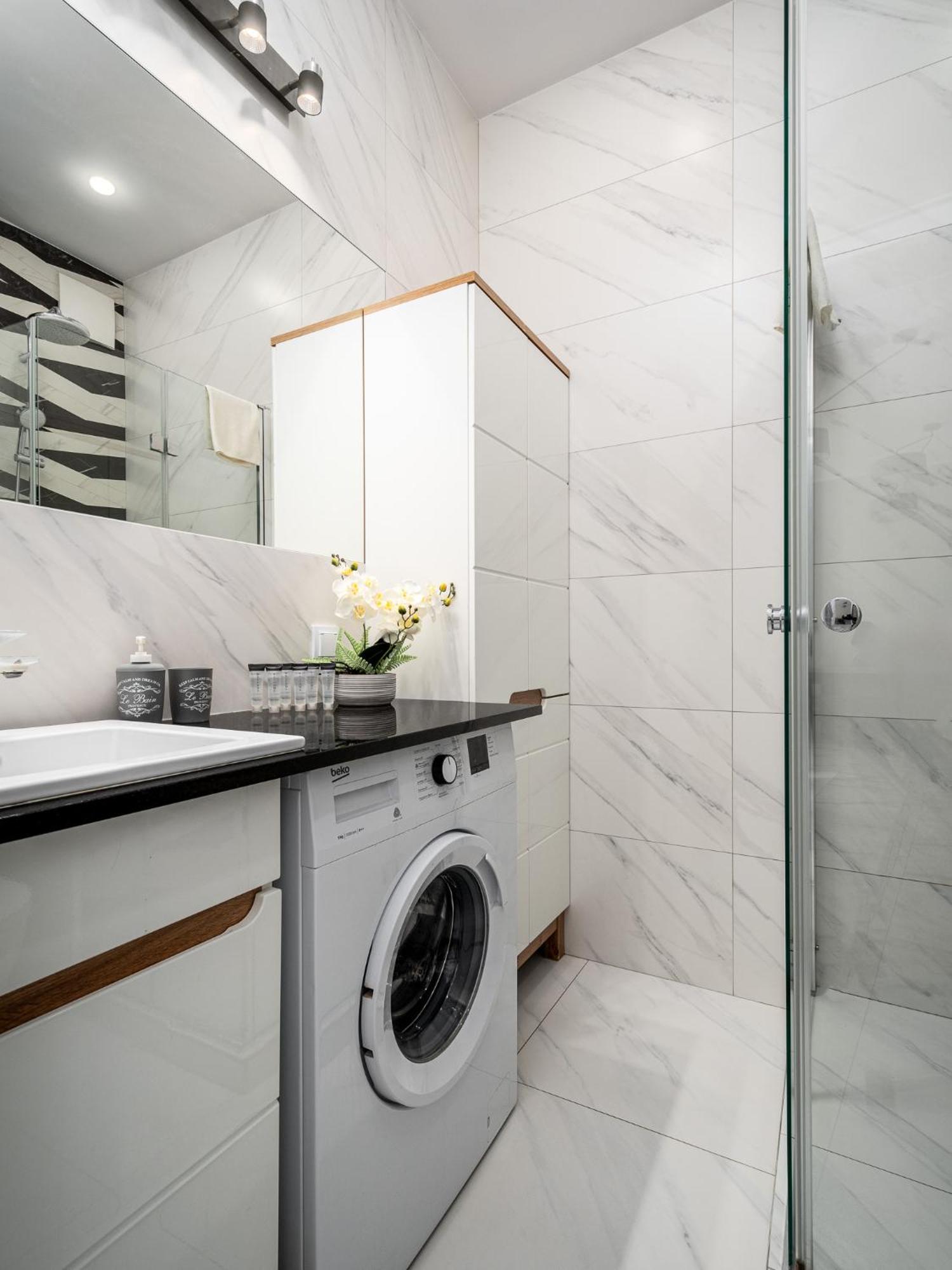 Prymasa Tysiaclecia 83A Separate Bedroom Free Garage By Perfect Apart 634 วอร์ซอ ภายนอก รูปภาพ
